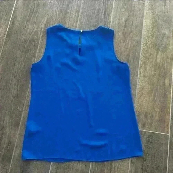 Banana Republic SL Edith Scallop Office Front Top Royal Blue Ruffle sleeveless - Picture 8 of 11